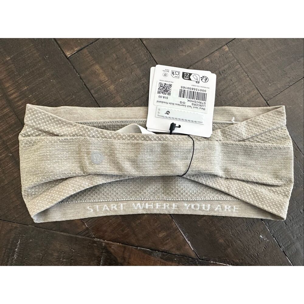 Lululemon Metal Vent Tech Tan Wide Seamless Headband New - Picture 3 of 3